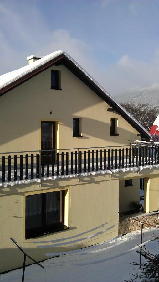 Apartman Svoboda Svoboda nad Upou Bagian luar foto