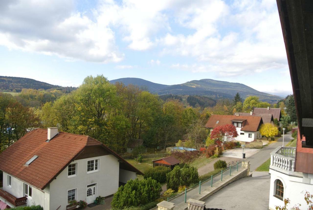 Apartman Svoboda Svoboda nad Upou Bagian luar foto